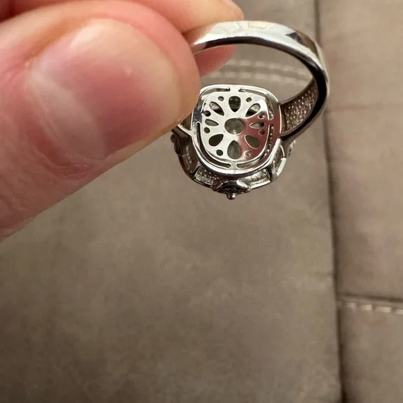 Sterling Silver 925 Simulated Yellow Diamond Ring - Picture 8 of 13